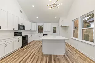 104 E Miller, Whitewright, TX 75491 - Photo 11
