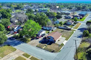 2745 S Jones St, Fort Worth, TX 76104 - Photo 5