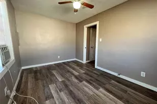 2745 S Jones St, Fort Worth, TX 76104 - Photo 17