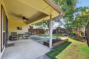 8019 Eagle Trail, Dallas, TX 75238 - Photo 31