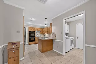 8019 Eagle Trail, Dallas, TX 75238 - Photo 13