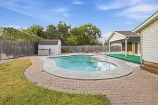 1914 Roosevelt Dr, Pantego, TX 76013 - Photo 1