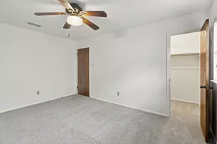 1914 Roosevelt Dr, Pantego, TX 76013 - Photo 9