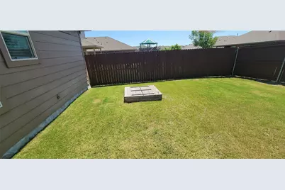 10017 Clemmons Road, Fort Worth, TX 76108 - Photo 3