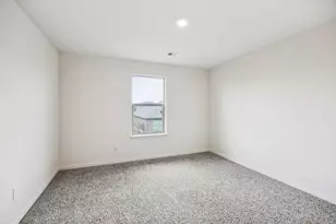 817 Mallorie Ln, Ferris, TX 75125 - Photo 9