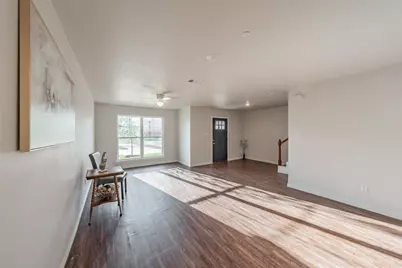6215 Roby Drive, Arlington, TX 76001 - Photo 5