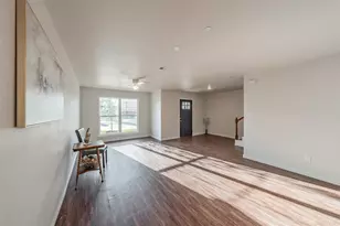 6215 Roby Dr, Arlington, TX 76001 - Photo 5