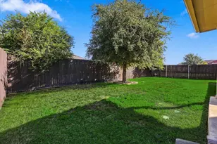 1301 Lasso Dr, Little Elm, TX 75068 - Photo 35