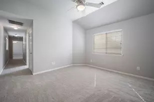 9612 E Oaks Ln, Irving, TX 75063 - Photo 19