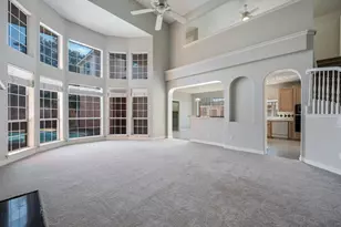 9612 E Oaks Ln, Irving, TX 75063 - Photo 3