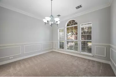 9612 E Oaks Lane, Irving, TX 75063 - Photo 11