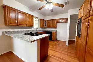 3411 Halifax Dr, Arlington, TX 76013 - Photo 7
