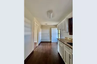 8018 S Reno Court, Dallas, TX 75217 - Photo 7