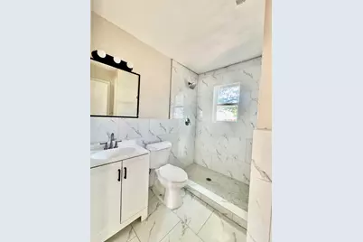 8018 S Reno Court, Dallas, TX 75217 - Photo 5