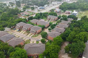 7905 Butler Ct, Benbrook, TX 76116 - Photo 3
