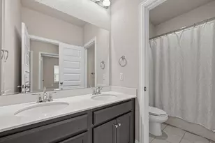 4429 Grady Ln, Carrollton, TX 75010 - Photo 13