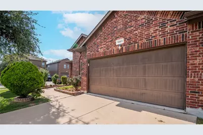 1801 Potrillo Lane, Fort Worth, TX 76131 - Photo 3