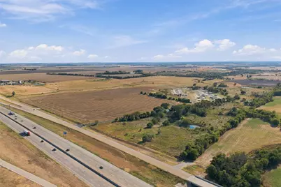 Tbd Ih-35, Abbott, TX 76621 - Photo 3
