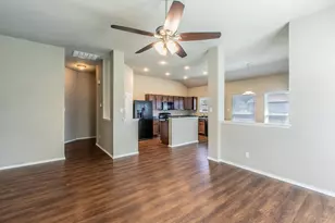 1502 Jane Ln, West, TX 76691 - Photo 5