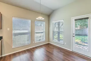 1502 Jane Ln, West, TX 76691 - Photo 9