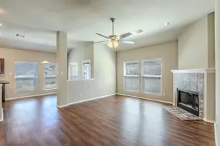 1502 Jane Ln, West, TX 76691 - Photo 3