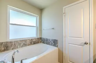 1502 Jane Ln, West, TX 76691 - Photo 13