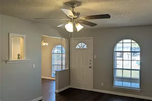 5124 Sears Dr, Fort Worth, TX 76105 - Photo 3