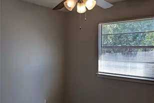 5124 Sears Dr, Fort Worth, TX 76105 - Photo 9