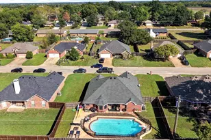 928 Calder St, Howe, TX 75459 - Photo 25