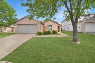 9103 Prairie Bluff Dr, Dallas, TX 75227 - Photo 25