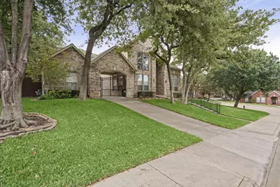 800 Timberwolf Court, Crowley, TX 76036 - Photo 39