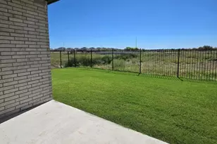 841 Rockcloud Dr, Fort Worth, TX 76052 - Photo 31