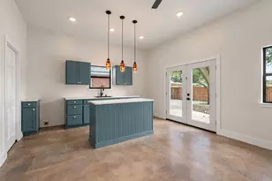 2625 Old Oaks Dr, Waco, TX 76710 - Photo 33