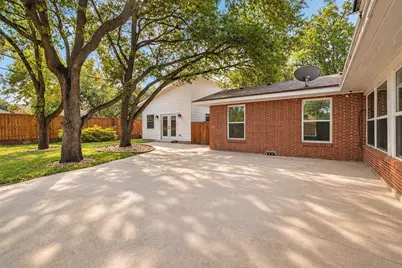 2625 Old Oaks Drive, Waco, TX 76710 - Photo 31
