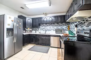 807 E 10th St, Kemp, TX 75143 - Photo 9