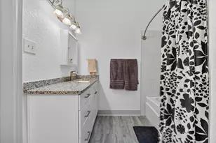 5646 Cancun Dr, North Richland Hills, TX 76180 - Photo 31