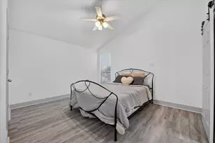 5646 Cancun Dr, North Richland Hills, TX 76180 - Photo 25