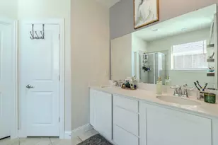 10808 Blaze St, Aubrey, TX 76227 - Photo 9