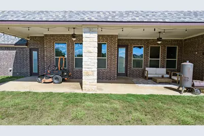 115 Chisum Drive, Millsap, TX 76066 - Photo 35