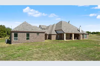 115 Chisum Drive, Millsap, TX 76066 - Photo 33