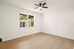 917 Blossom Circle, Garland, TX 75041 - Photo 13