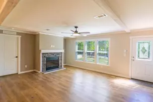 210 Grubbs Ln, Gun Barrel City, TX 75156 - Photo 11