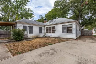8714 Forest Hills Boulevard, Dallas, TX 75218 - Photo 21