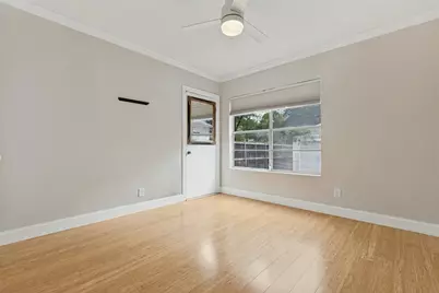 8714 Forest Hills Boulevard, Dallas, TX 75218 - Photo 11