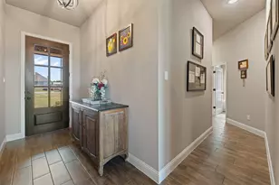 121 Tall Pine Dr, Godley, TX 76044 - Photo 3