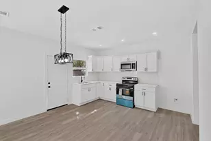 651 Ezekial Ave, Dallas, TX 75217 - Photo 15