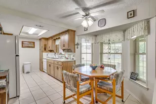 1512 Lamplighter Ln, Edgecliff Village, TX 76134 - Photo 15