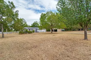 5294 Co Rd 4207, Campbell, TX 75422 - Photo 3