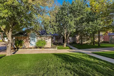 3102 Hillside Drive, Highland Village, TX 75077 - Photo 3