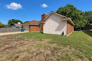 725 Andalusia Trail, DeSoto, TX 75115 - Photo 25